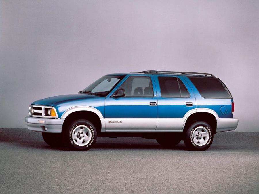  Chevrolet Blazer 1995 года  (фото 3 из 4)